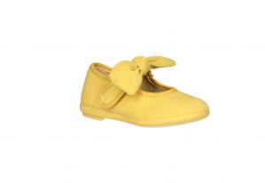 con tiempo Brillar regalo Comprar Zapatos amarillos de niña online a buen precio